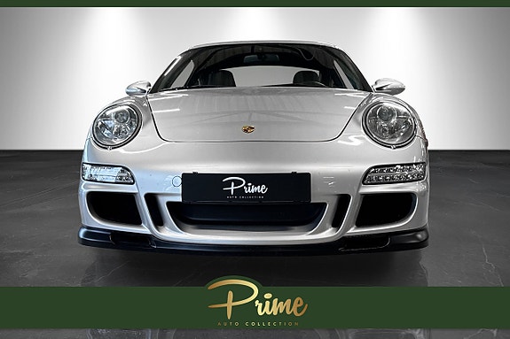 Porsche 911 Carrera 5 of 5