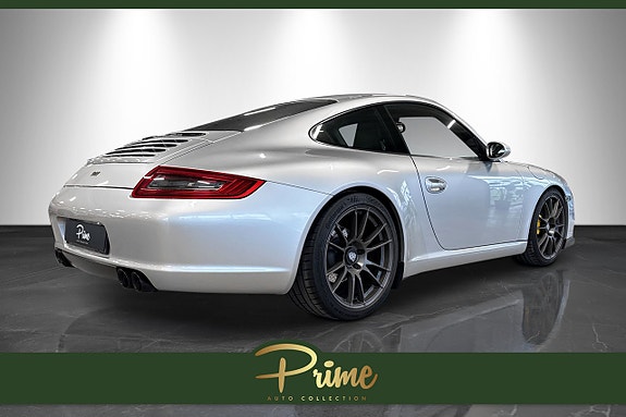 Porsche 911 Carrera 14 of 29