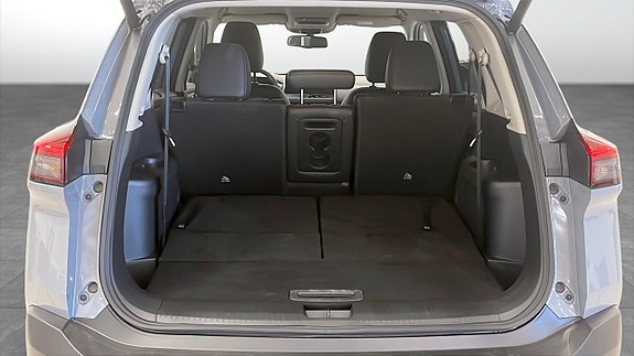 Nissan X-Trail 10 of 17