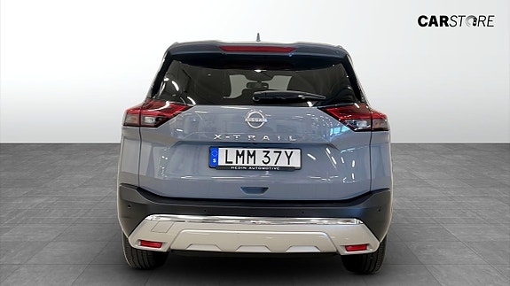 Nissan X-Trail 7 of 17