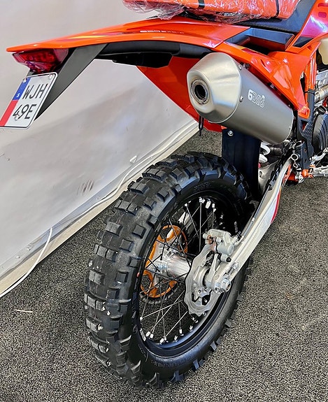 KTM 250 EXC-F Six Days "Endast 4h " 2 of 5