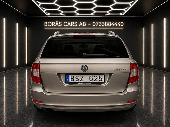 Skoda Superb 5 of 5