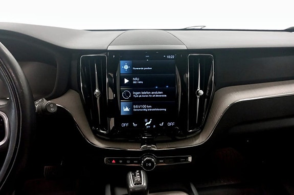 Volvo XC60 11 of 18