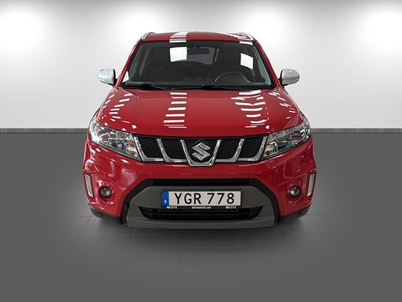 Suzuki Vitara 2 of 5