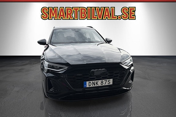 Audi Q8 9 of 30