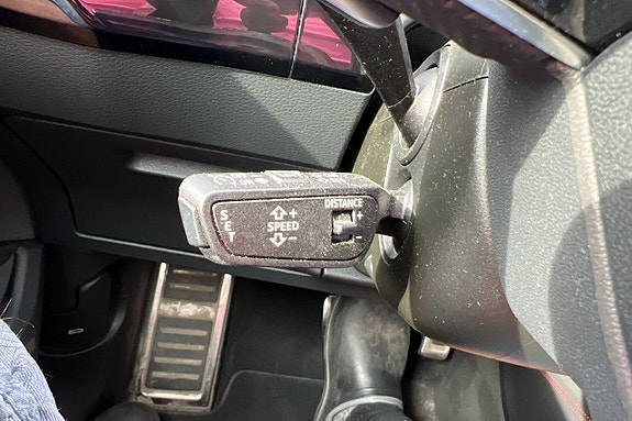 Audi Q8 24 of 30