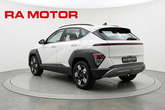 Hyundai Kona 4 of 5