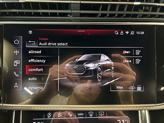 Audi RS Q8 24 of 30
