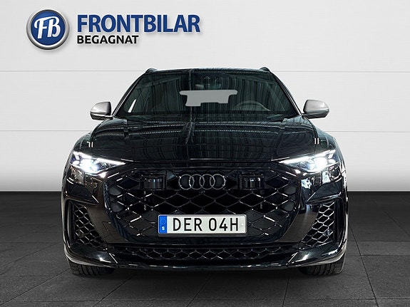 Audi RS Q8 8 of 30