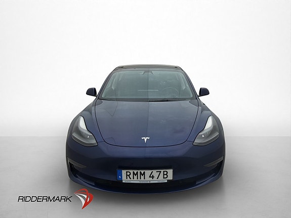 Tesla Model 3 3 of 5