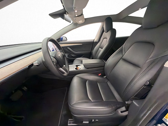 Tesla Model 3 12 of 30