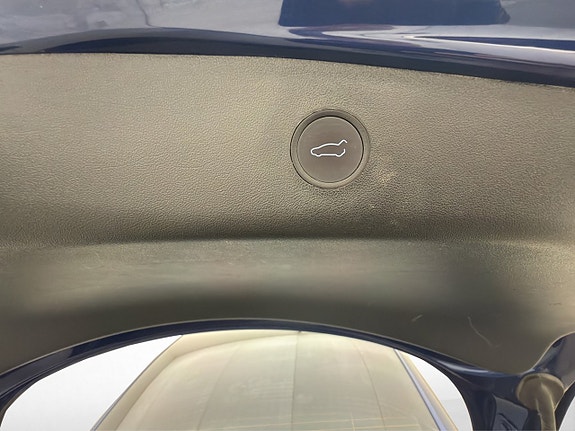 Tesla Model 3 26 of 30