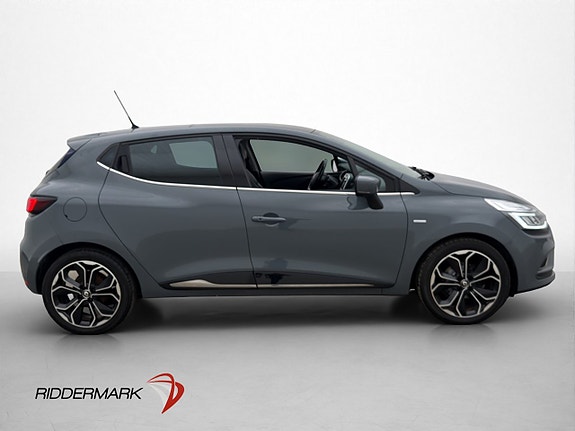 Renault Clio 9 of 27