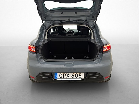 Renault Clio 17 of 27