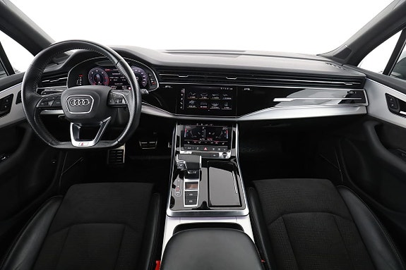 Audi Q7 13 of 30