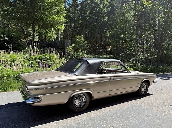 Chevrolet Nova 13 of 16