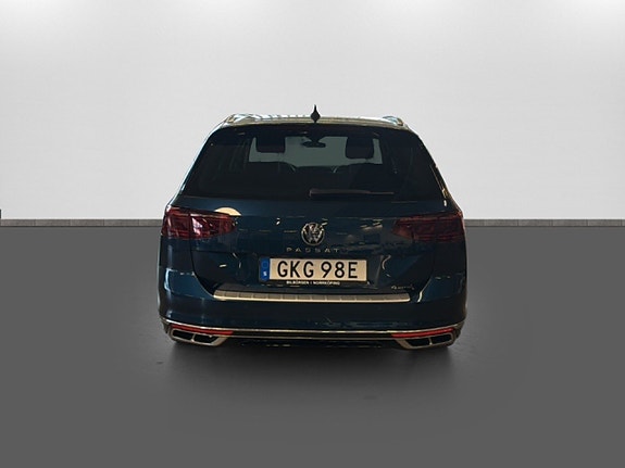 Volkswagen Passat 5 of 5