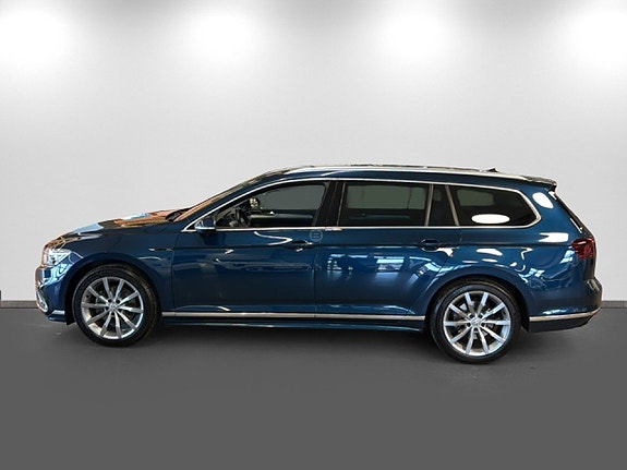 Volkswagen Passat 4 of 5