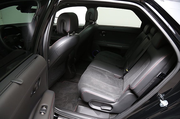 Hyundai Ioniq 5 11 of 16