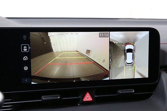Hyundai Ioniq 5 12 of 16