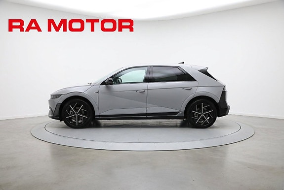 Hyundai Ioniq 5 3 of 16