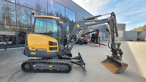 Volvo EC35D / Steelwrist / 434 timmar 6 of 11