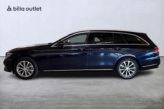 Mercedes-Benz E220 5 of 5