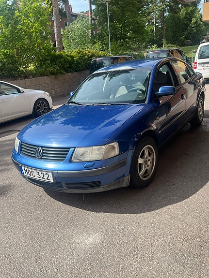 Volkswagen Passat 3 of 4