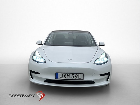 Tesla Model 3 3 of 5