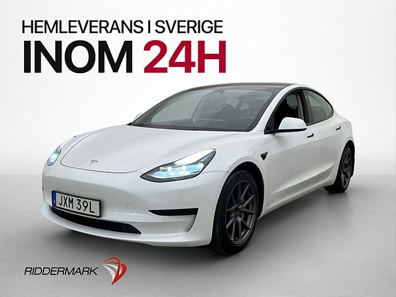 Tesla Model 3 4 of 5