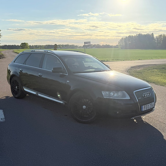 Audi A6 allroad 4 of 5