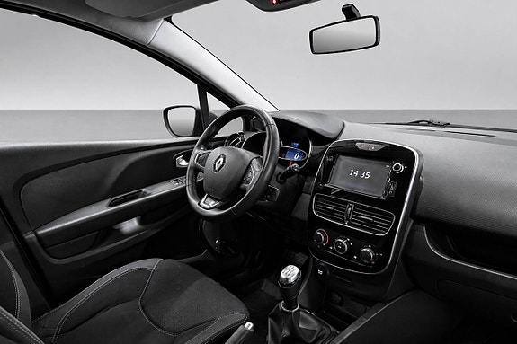 Renault Clio 11 of 14