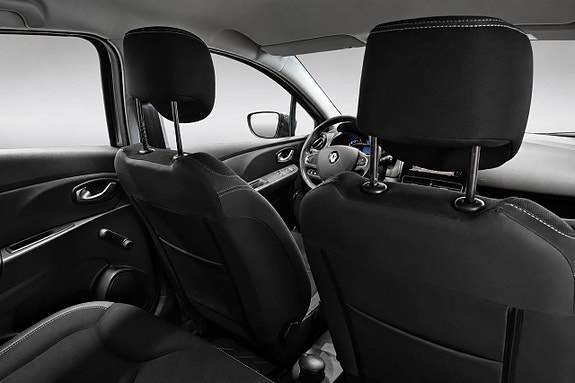 Renault Clio 10 of 14