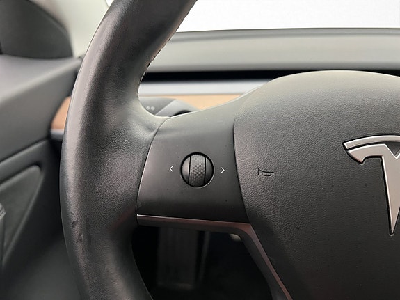Tesla Model 3 25 of 30