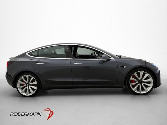 Tesla Model 3 8 of 30
