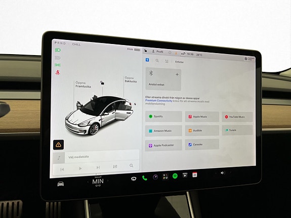 Tesla Model 3 19 of 30