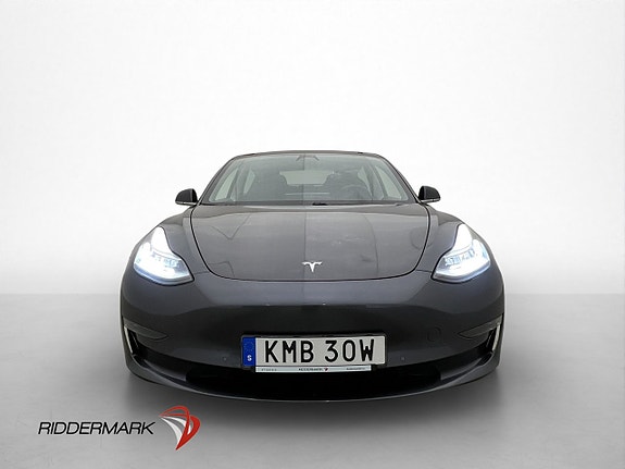 Tesla Model 3 3 of 5