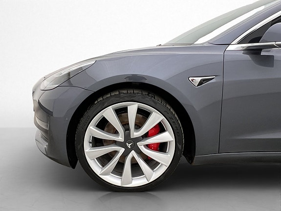 Tesla Model 3 30 of 30