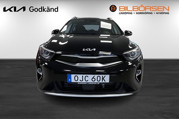 Kia Stonic 2 of 5