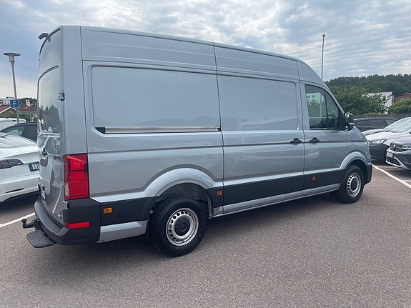 Volkswagen Crafter 4 of 5