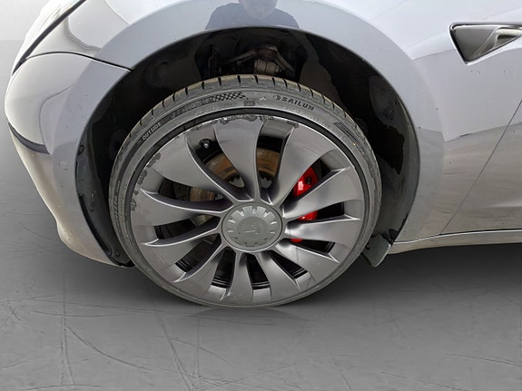 Tesla Model 3 29 of 30