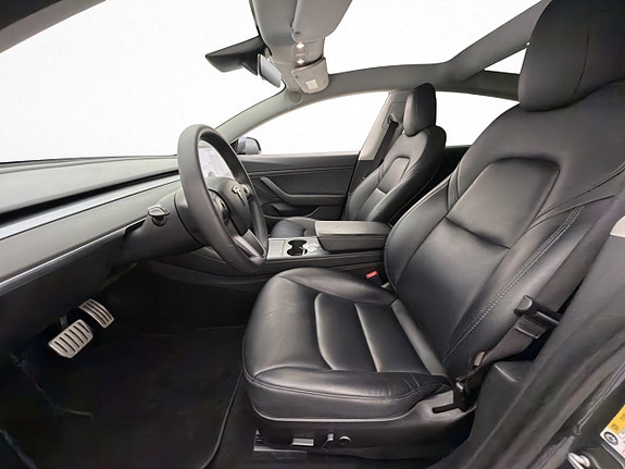 Tesla Model 3 23 of 30