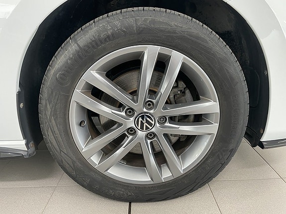Volkswagen Touran 17 of 20