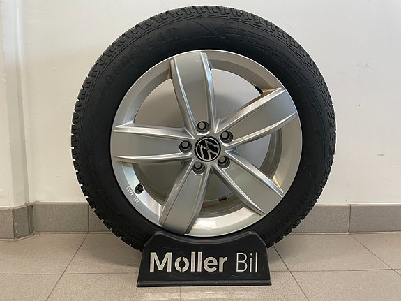Volkswagen Touran 10 of 21
