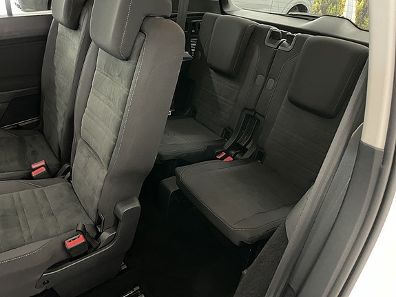 Volkswagen Touran 13 of 20