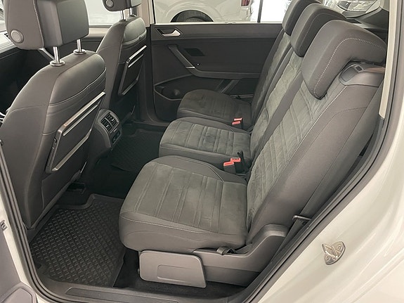 Volkswagen Touran 12 of 20
