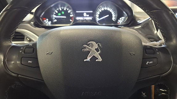 Peugeot 2008 22 of 23