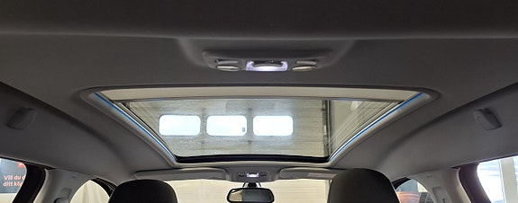 Peugeot 2008 3 of 5