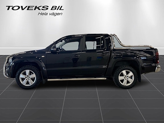 Volkswagen Amarok 6 of 12