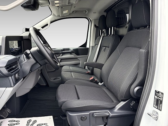 Ford Transit Custom 7 of 19